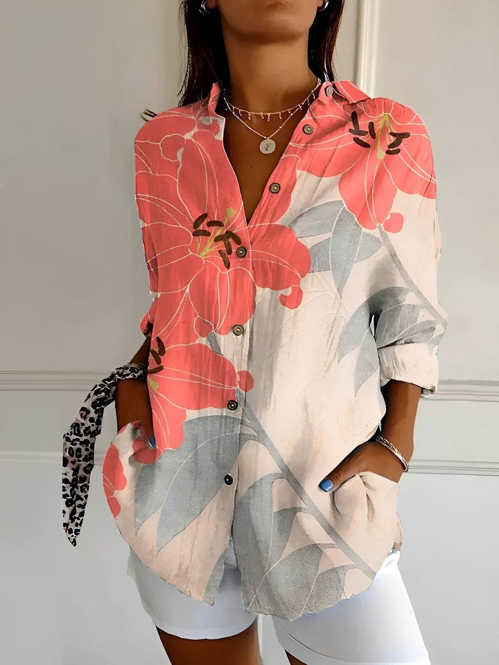 Blusa feminina Chantelle com botões, perfeita para verão e estilo atemporal. Conforto e moda feminina.
