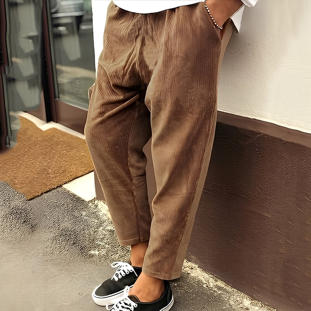 Calças masculinas largas casuais cinza para conforto diário e estilo relaxado. Perfeitas para moda masculina.