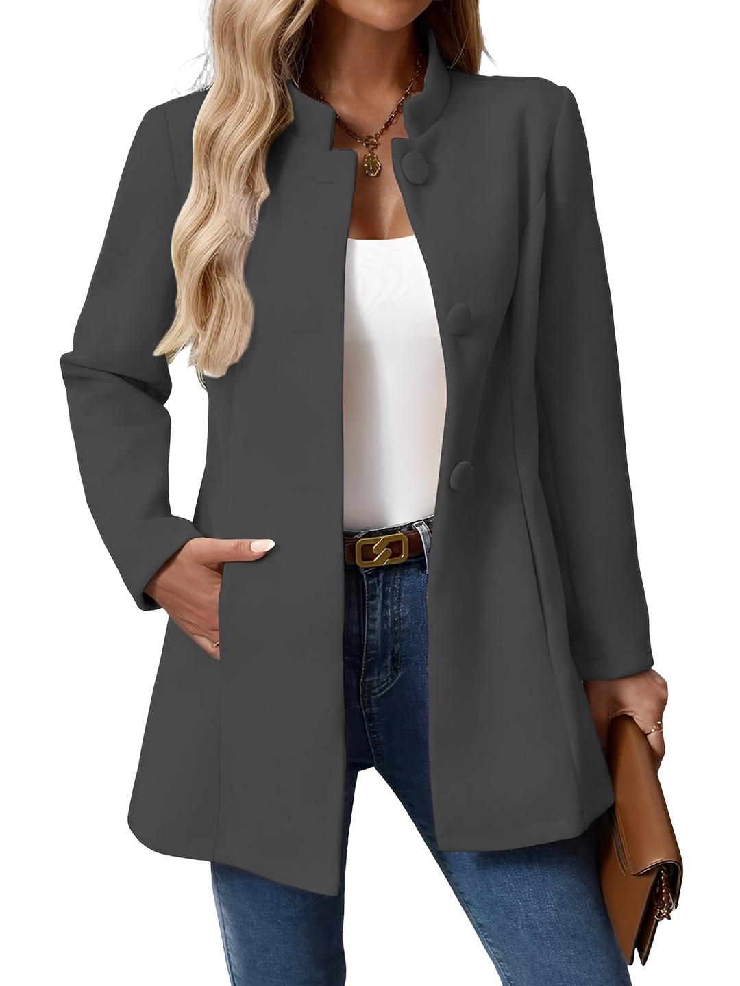 Roupa feminina: casaco elegante com botões para outono e inverno, combinando estilo e conforto.