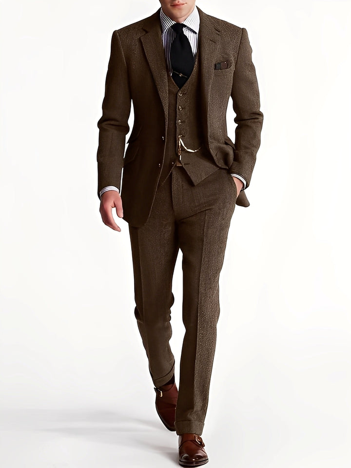 Punho do blazer de tweed masculino com botões. Detalhe de qualidade do terno clássico 3 peças atemporal.