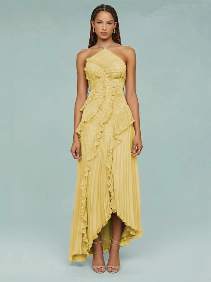 Vestido elegante feminino com decote halter, babados, costas abertas, perfeito para festa.