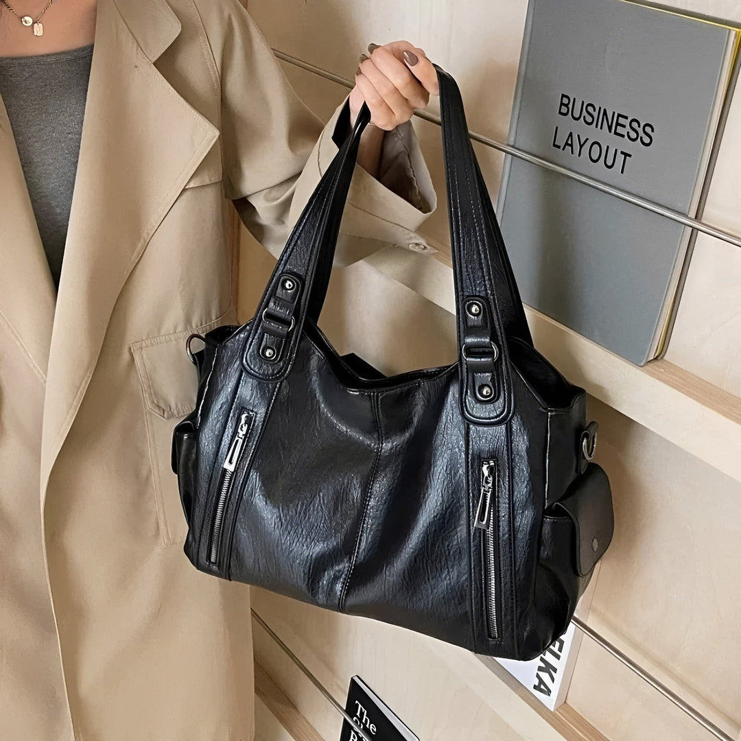 Acessório feminino: Bolsa clássica de ombro, perfeita para adicionar elegância e versatilidade a qualquer estilo.