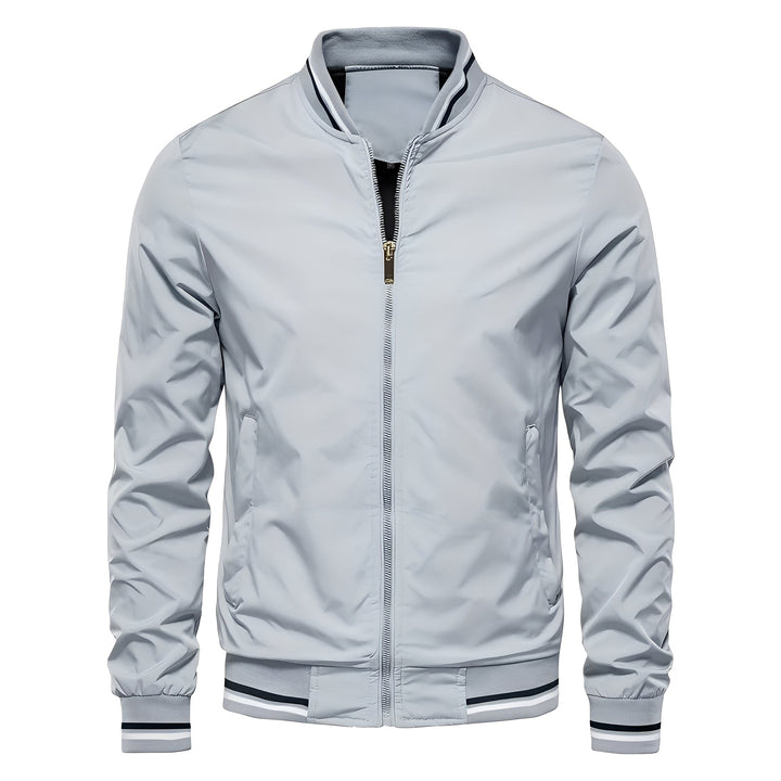 Casaco moderno: Jaqueta bomber masculina Hadley, estilo contemporâneo para roupa casual masculina.