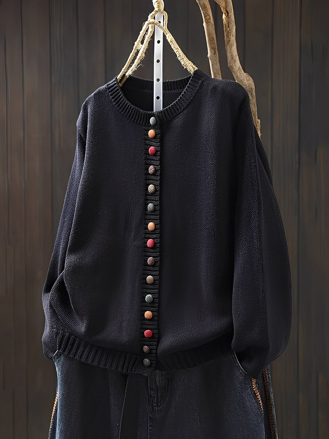 Cardigan feminino para o dia a dia. Elegante, leve e confortável, ótimo para looks versáteis primavera-verão.