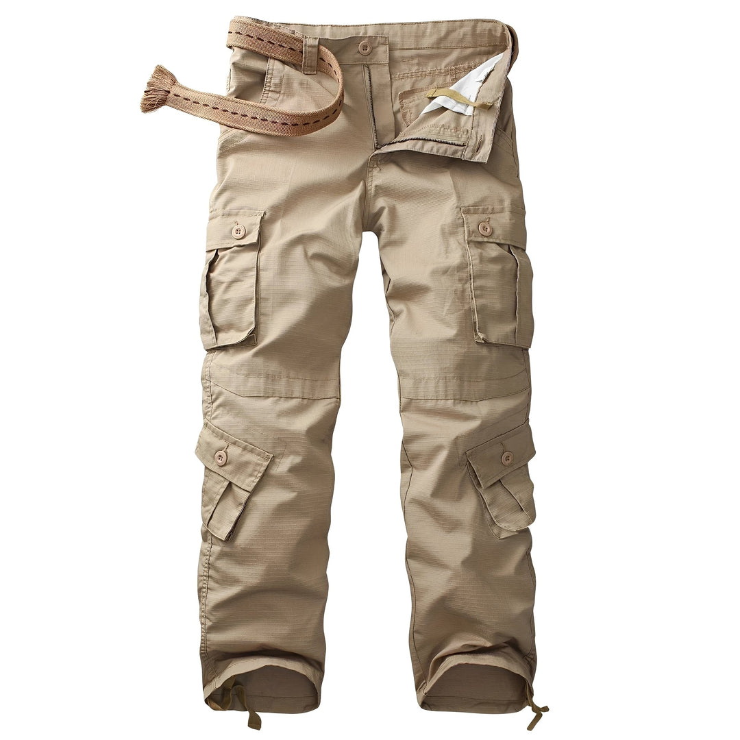 Calças cargo masculinas com design utilitário, bolsos múltiplos e estilo tático. Essencial para moda urbana.