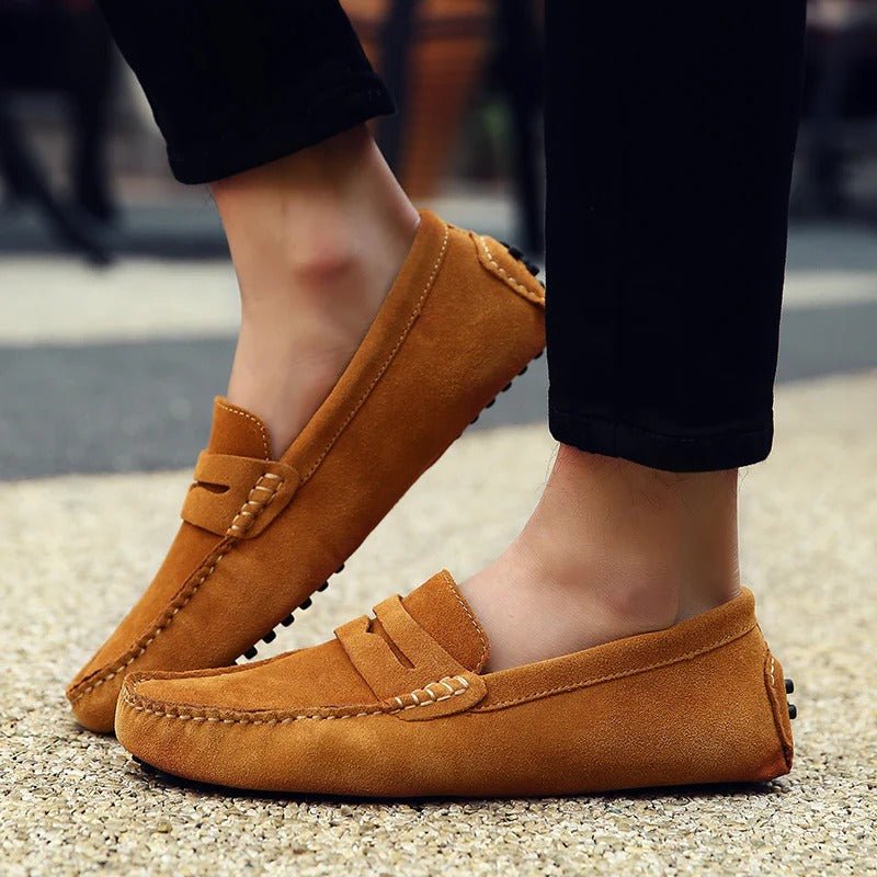 Sapato casual masculino Charles, baixo e confortável, ideal para o dia a dia. Calçado prático de moda masculina.