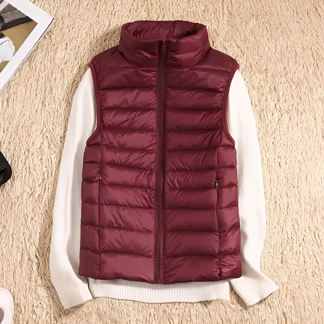 Colete feminino chic e versátil, estilo casaco sem mangas. Design ultraleve para moda.