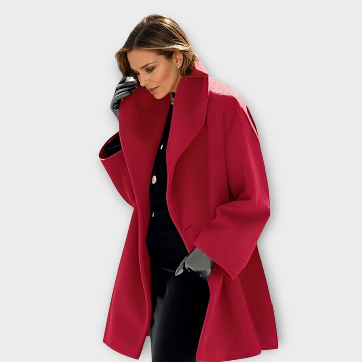 Jaqueta feminina de gabardine para o outono/inverno, look versátil e quentinho.