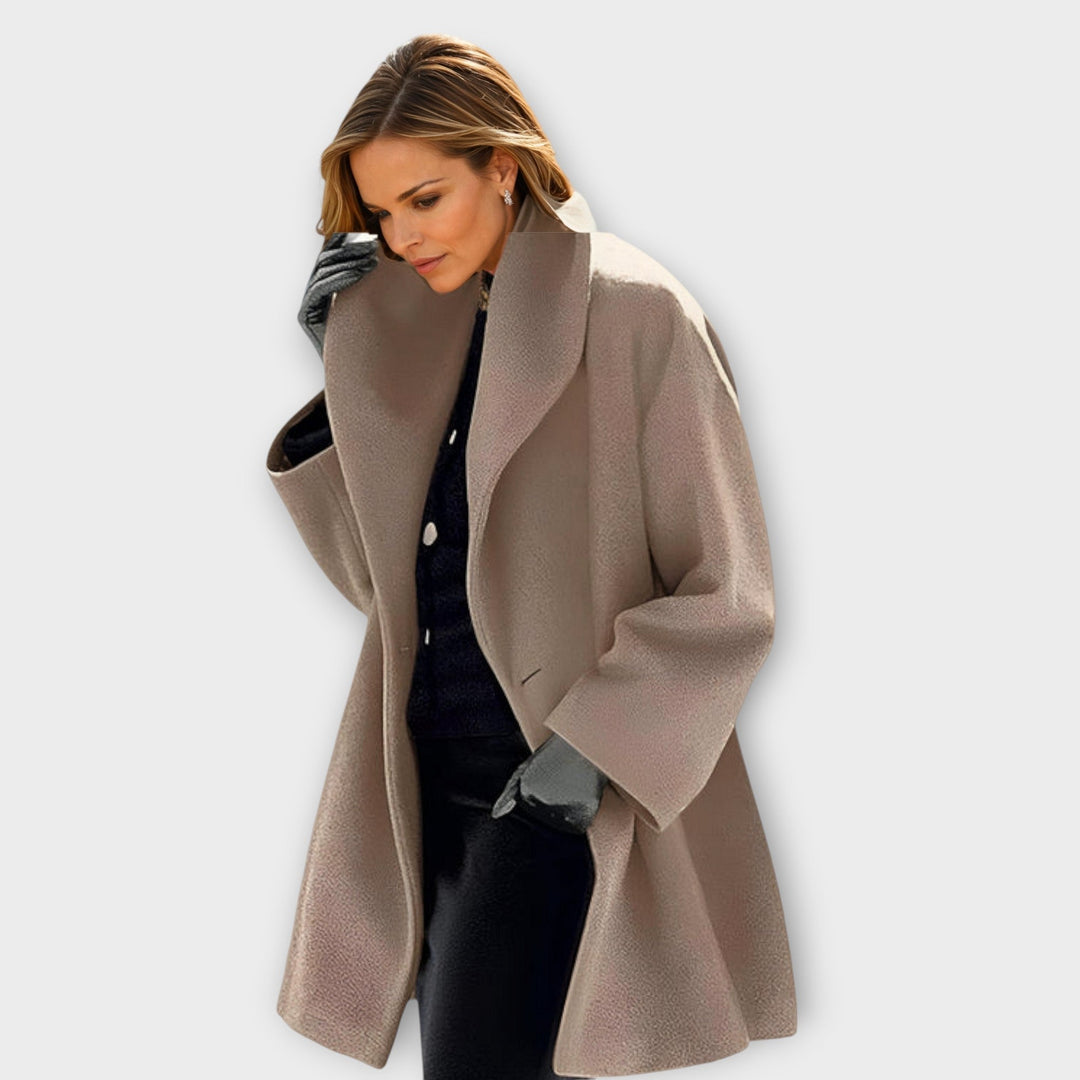 Gabardine feminina sofisticada, casaco de inverno ideal para um estilo moderno e confortável.