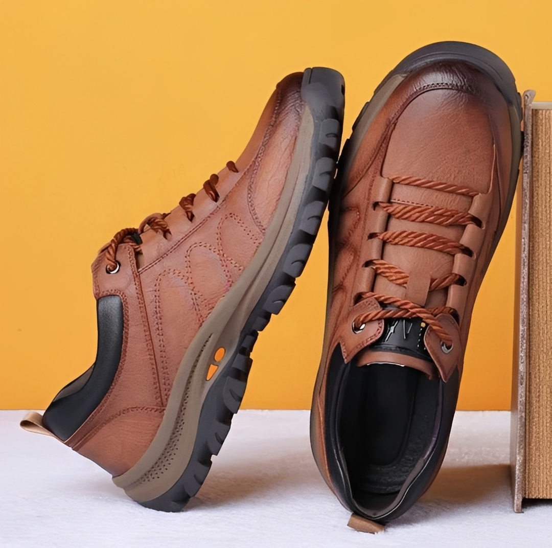 Sapatos masculinos casuais marrom, ultra confortáveis e duráveis, perfeitos para uso diário e estilo moderno.