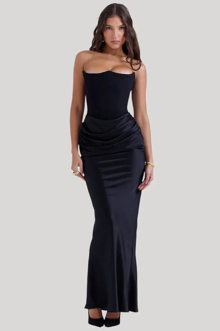 Vestido maxi feminino ombro a ombro elegante. Perfeito para festas e eventos noturnos com estilo.