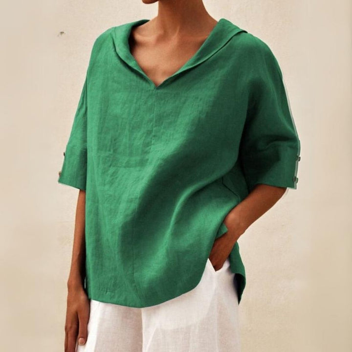 Blusa feminina elegante gola V, corte leve e confortável para primavera verão.