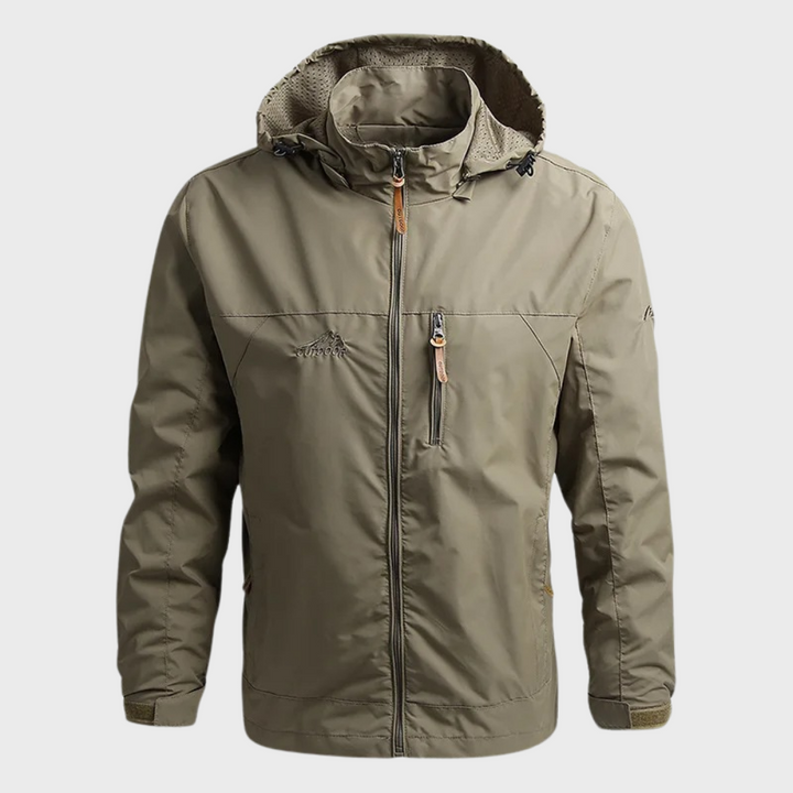 Corta-vento masculino em nylon, impermeável e prático, com capuz e bolsos, para viagens e conforto no exterior.