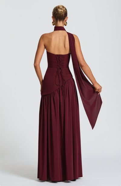 Vestido de casamento feminino elegante, estilo maxi para verão, com fenda e sem alças.