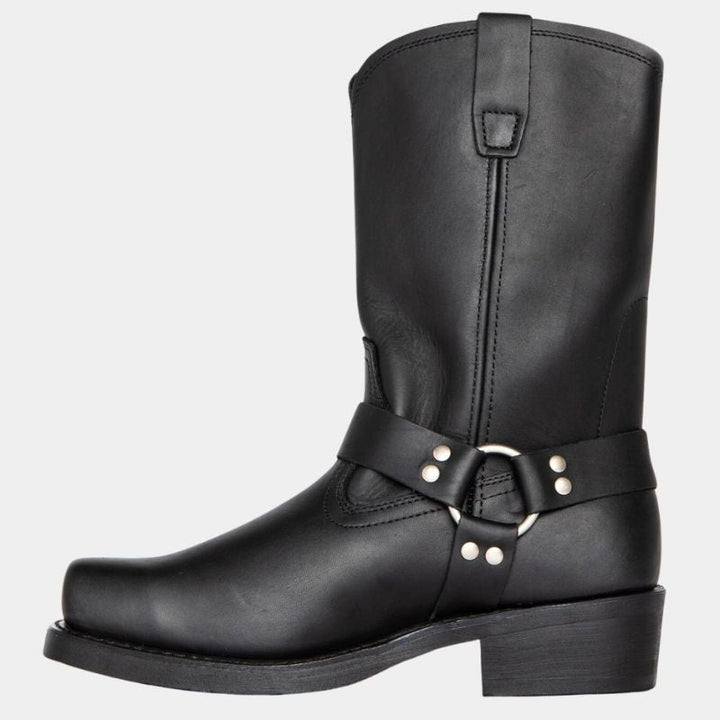 Moda: Botas cowboy de mulher com cano alto. Estilo biker-western, ideais para um visual feminino e moderno.