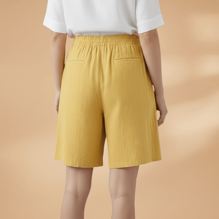 Shorts feminino relaxed fit, moda prática e confortável para qualquer ocasião.