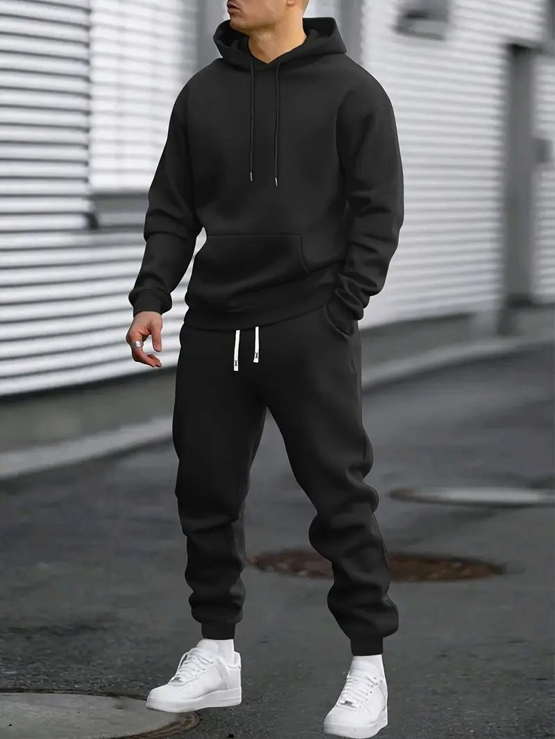 Conjunto moletom masculino com capuz e calças jogger. Roupa casual para homem, oferece conforto e estilo moderno no dia a dia.
