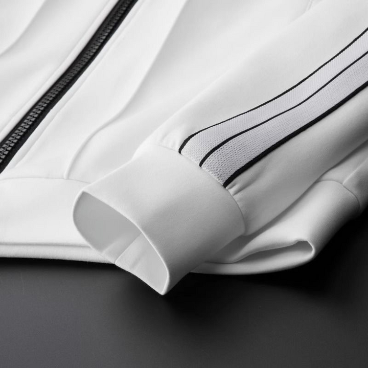 Fato de treino masculino para lazer, design moderno com riscas. Perfeito para conforto.