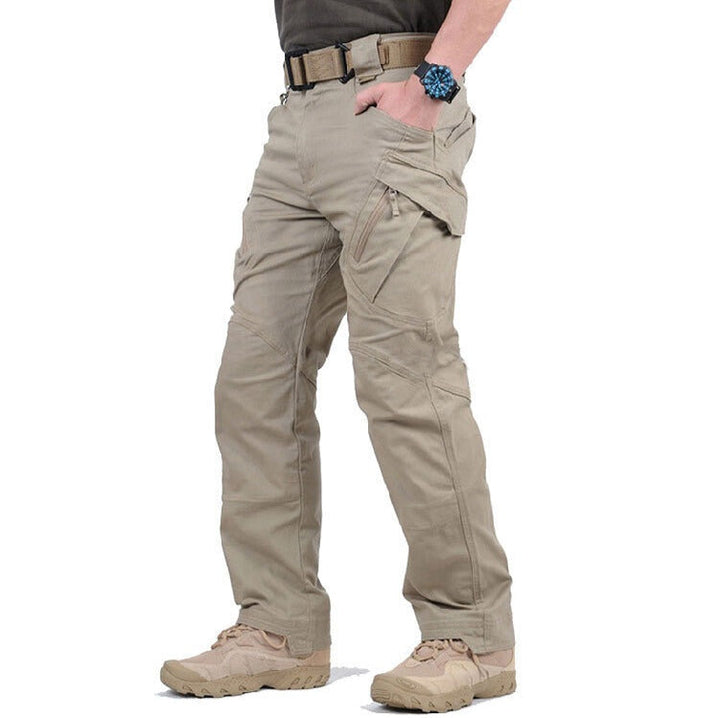 Calças táticas masculinas resistentes, com múltiplos bolsos. Excelentes para atividades outdoor, aventura e conforto.
