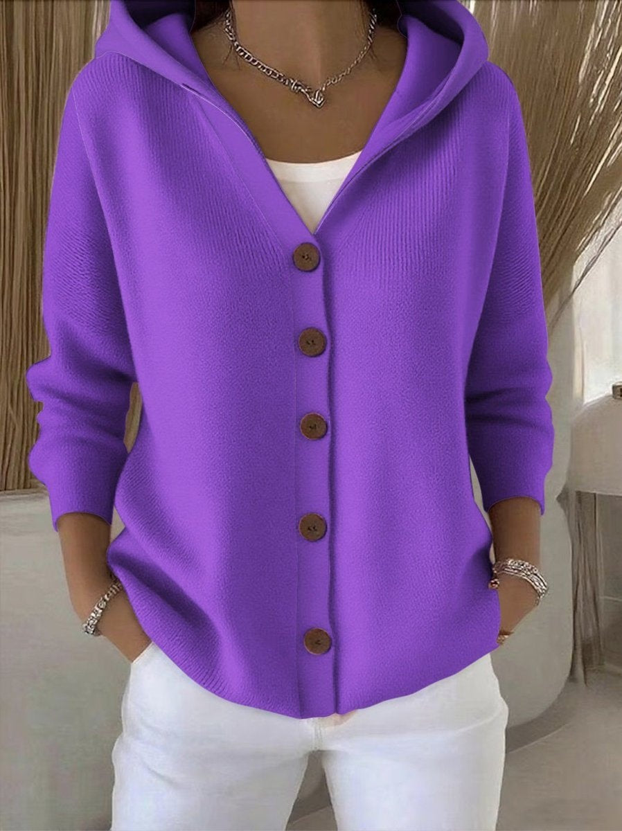 Cardigan feminino de malha super confortável com capuz e botões, ótimo para o dia a dia.