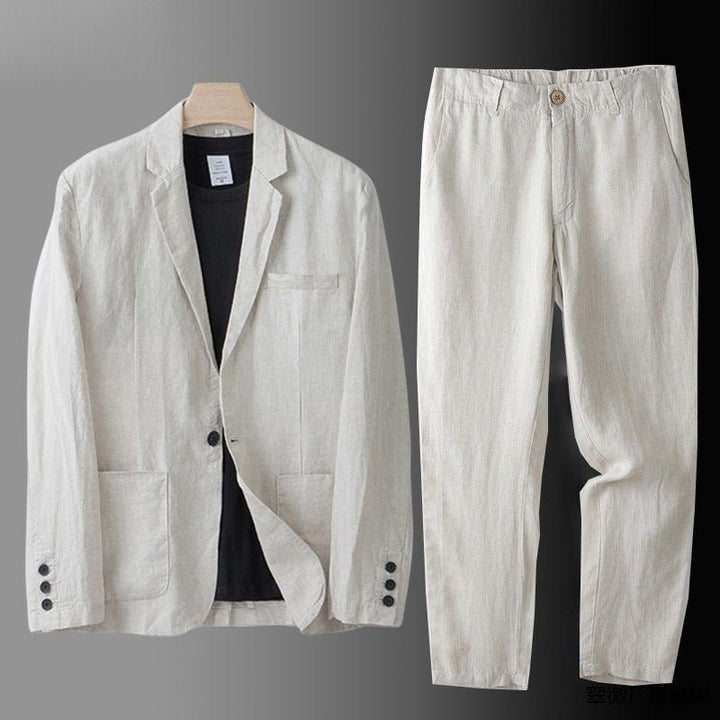 Terno masculino de linho branco, elegante e respirável para verão. Ideal para eventos e conforto.