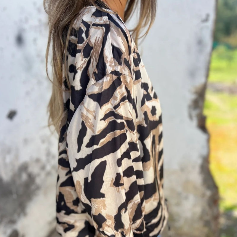 Jaqueta bomber feminina estampa zebra, casaco leve elegante para a moda primavera.