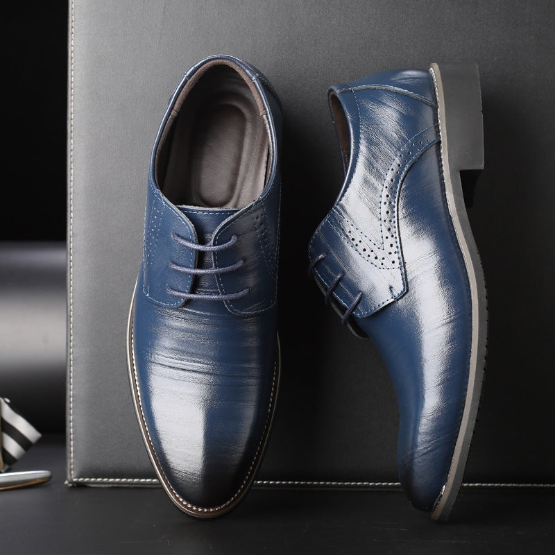 Sapatos Oxford formais em couro azul, com atacadores, para um look masculino elegante e moderno.