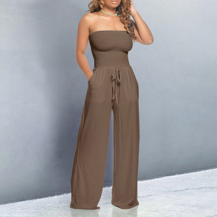 Macacão feminino ombro a ombro para verão/primavera, peça versátil para looks casuais e chiques.