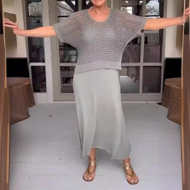 Conjunto feminino elegante de duas peças. Look versátil para primavera verão, combinando estilo e conforto.