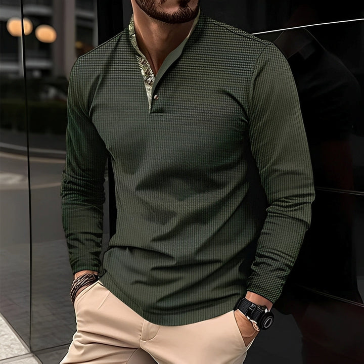 Roupa masculina casual: polo de verão com design moderno, perfeito para dias ensolarados. Estilo e conforto garantidos.