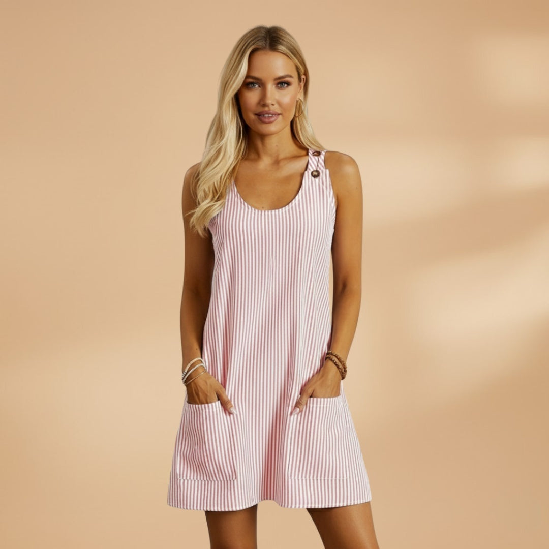 Vestido feminino confortável, listrado, sem mangas, ideal para curtir o verão com muito estilo e leveza.
