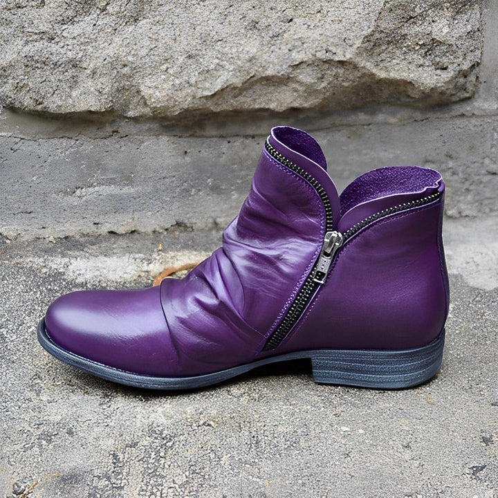 Botins femininos casuais chiques, essenciais para o guarda-roupa de outono inverno.