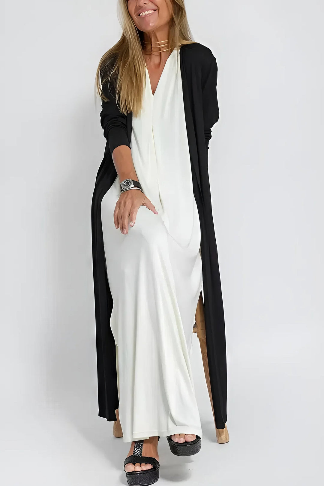Conjunto de vestido longo e cardigan. Estilo feminino, elegante e casual, ideal para a primavera.