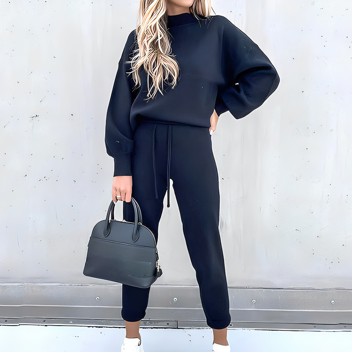 Conjunto feminino versátil de loungewear: quente, confortável e ideal para moda casa ou momentos de relaxamento.